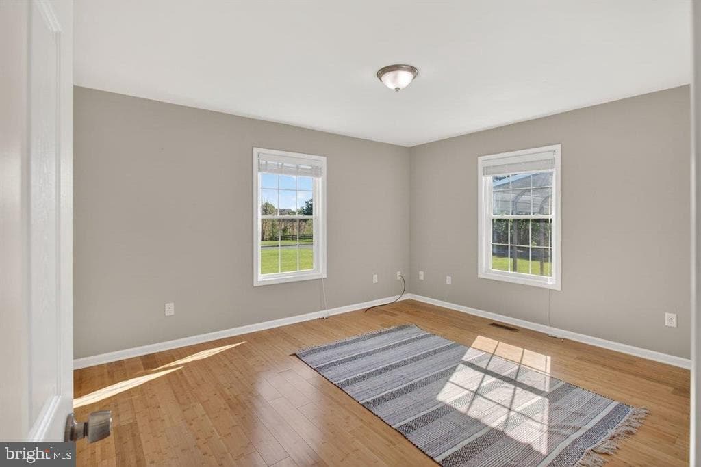 357 W Springbrook Road photo 18