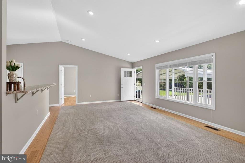 357 W Springbrook Road photo 4