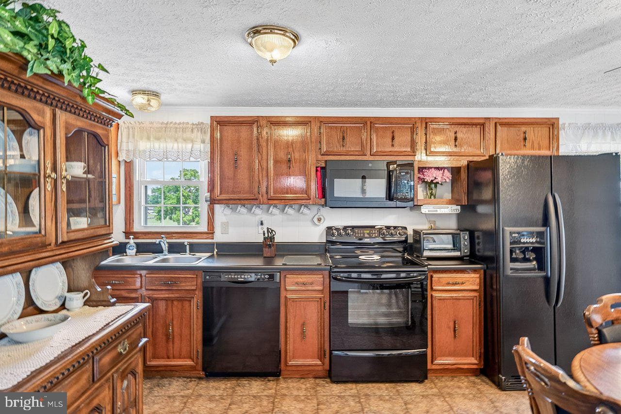 2627 Minie Ball Lane photo 11