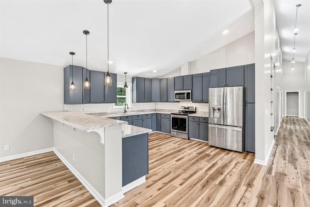 8905 Shade Tree Lane photo 8