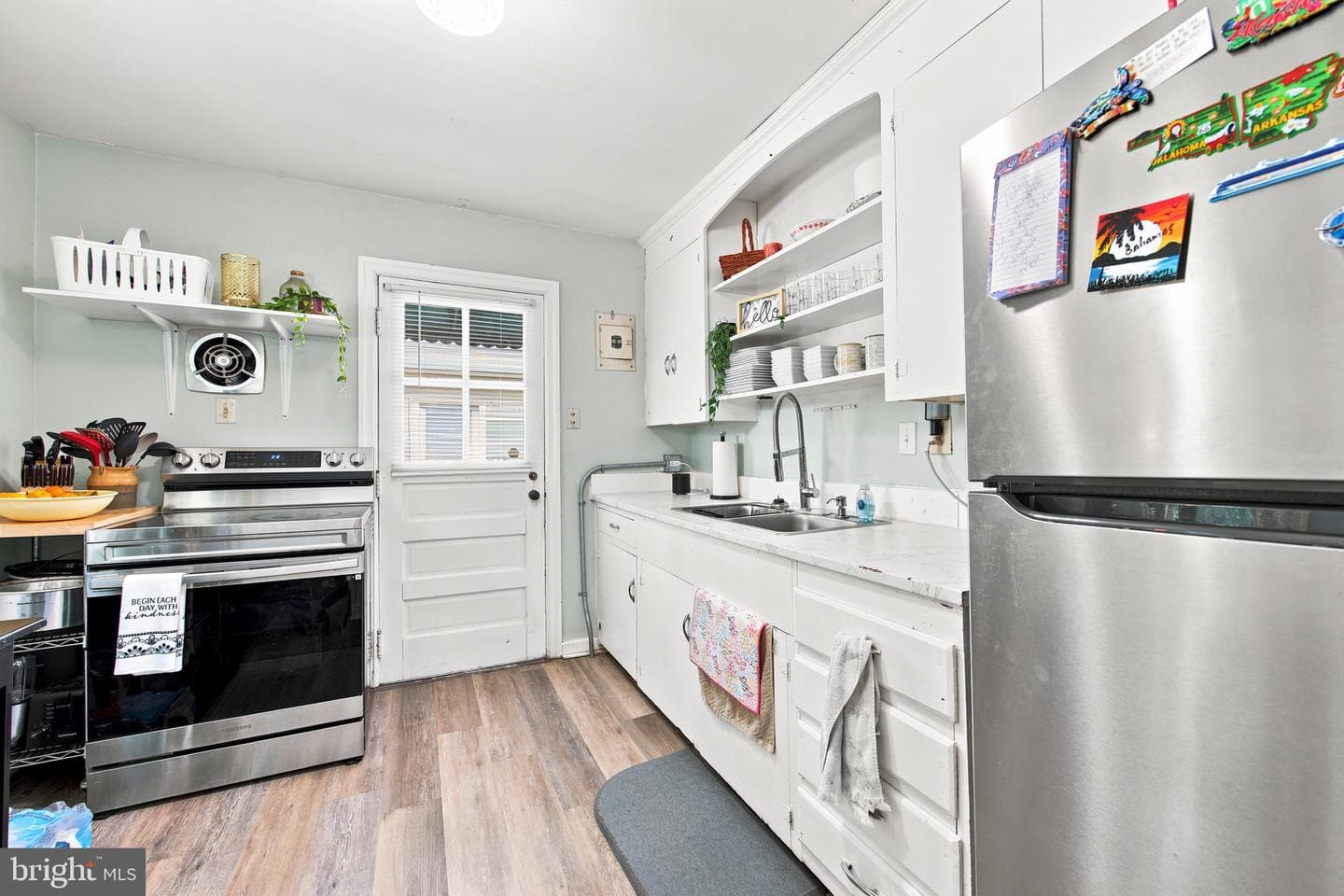 321 2nd Avenue photo 4