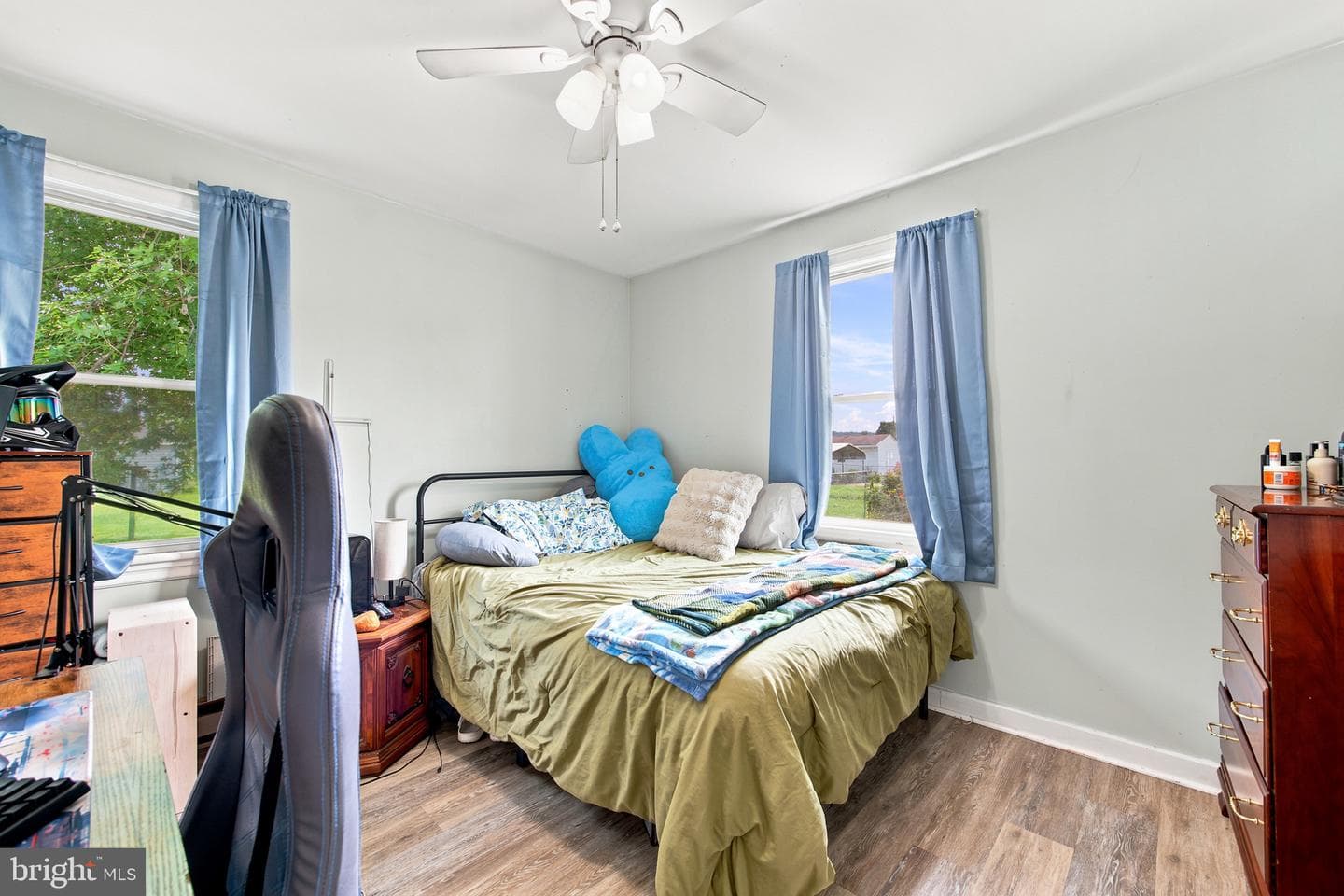 321 2nd Avenue photo 9