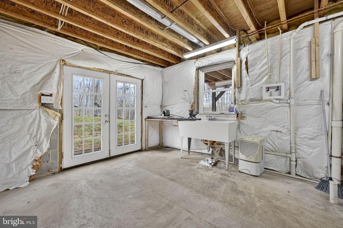 584 S Poes Road photo 63