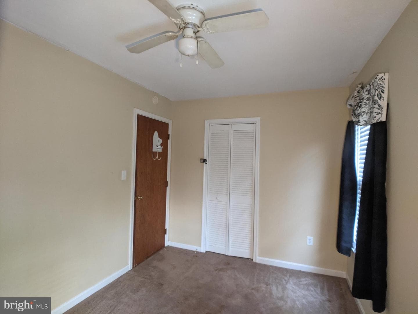 144 Hunter Avenue photo 12