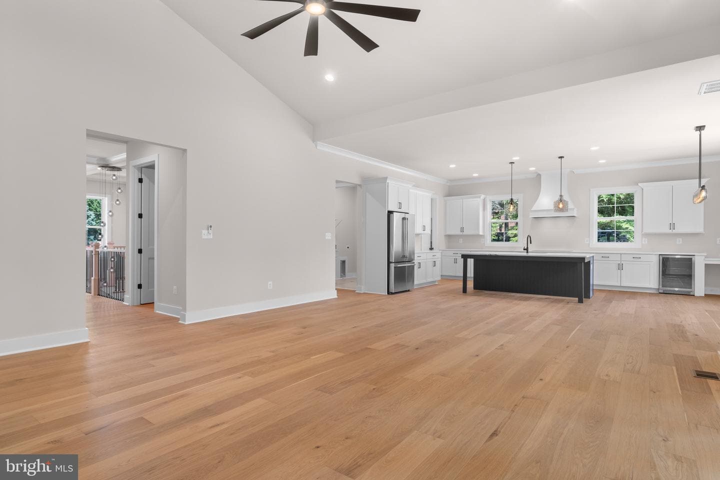 4F Windemeer Ln photo 10