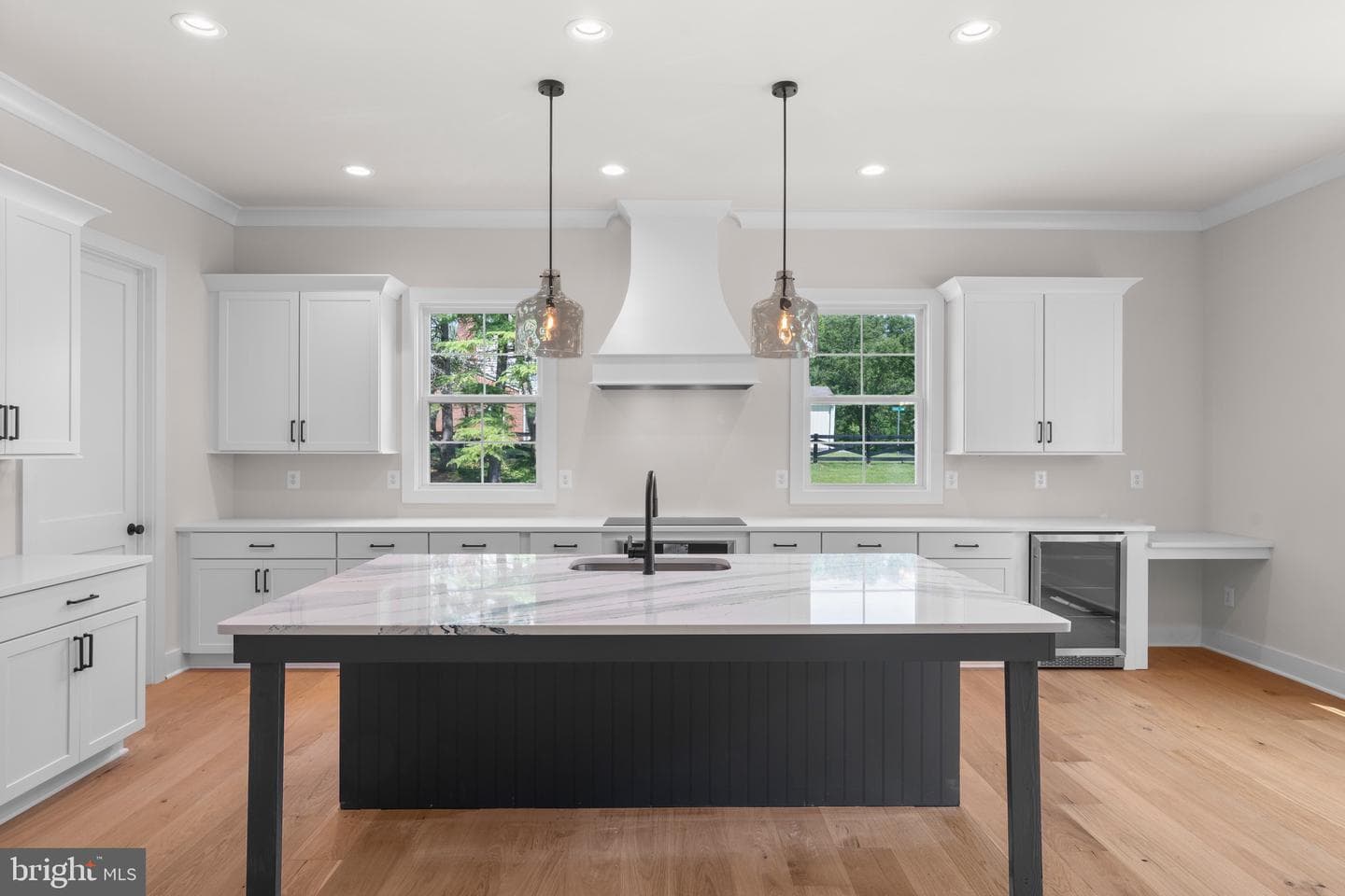 4F Windemeer Ln photo 14