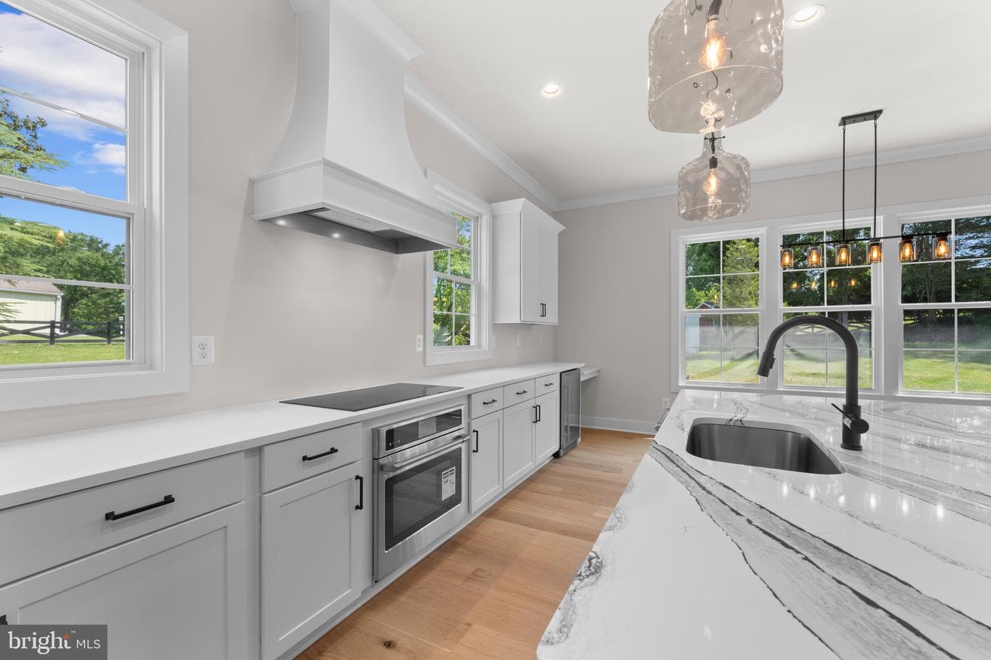 4F Windemeer Ln photo 19