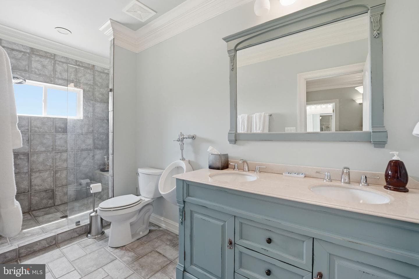 65 Clark Lane photo 44