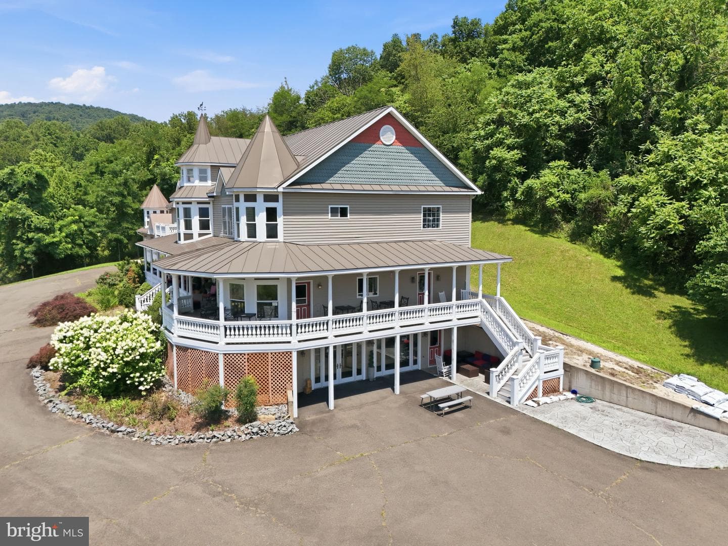 65 Clark Lane photo 68