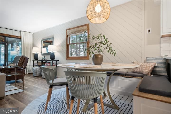 162 Forrest Street photo 27