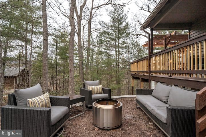 162 Forrest Street photo 7