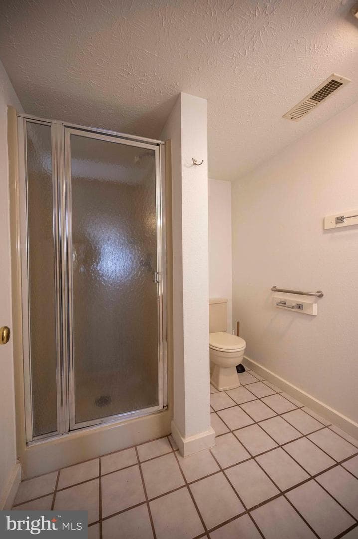 377 Spitz #100 A&b photo 18