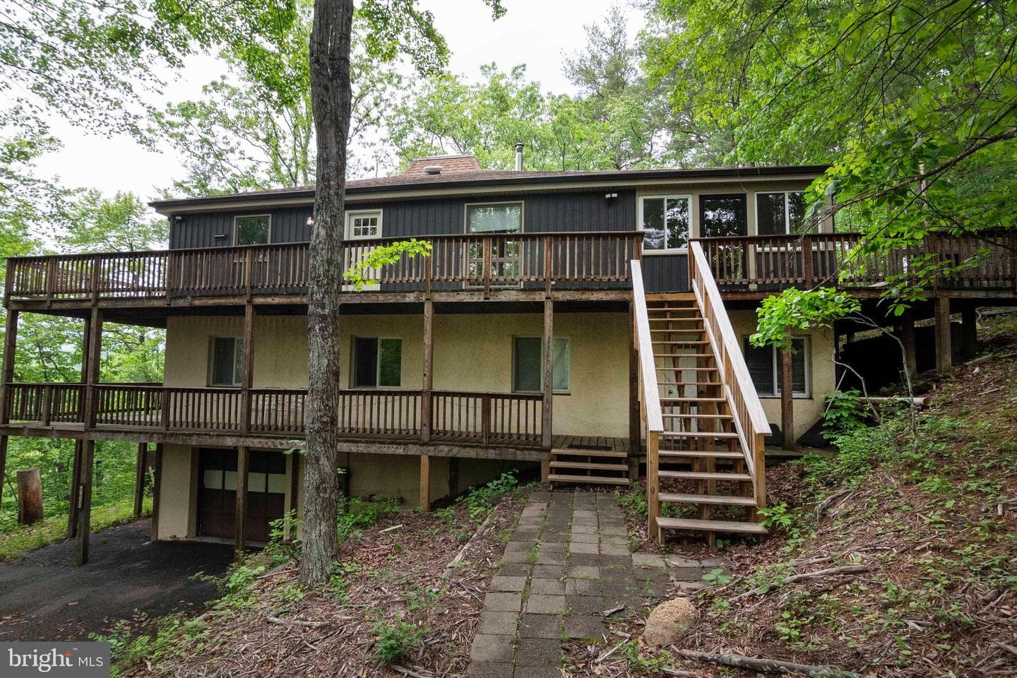 272 Fritzel, Basye