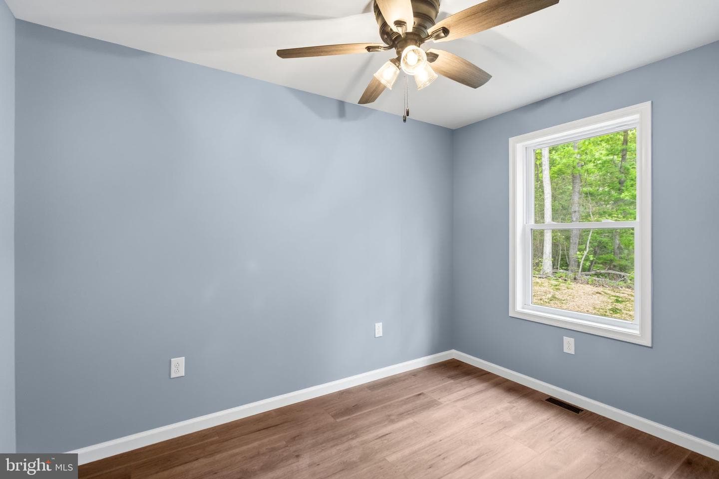 5 Pin Oak Lane photo 15