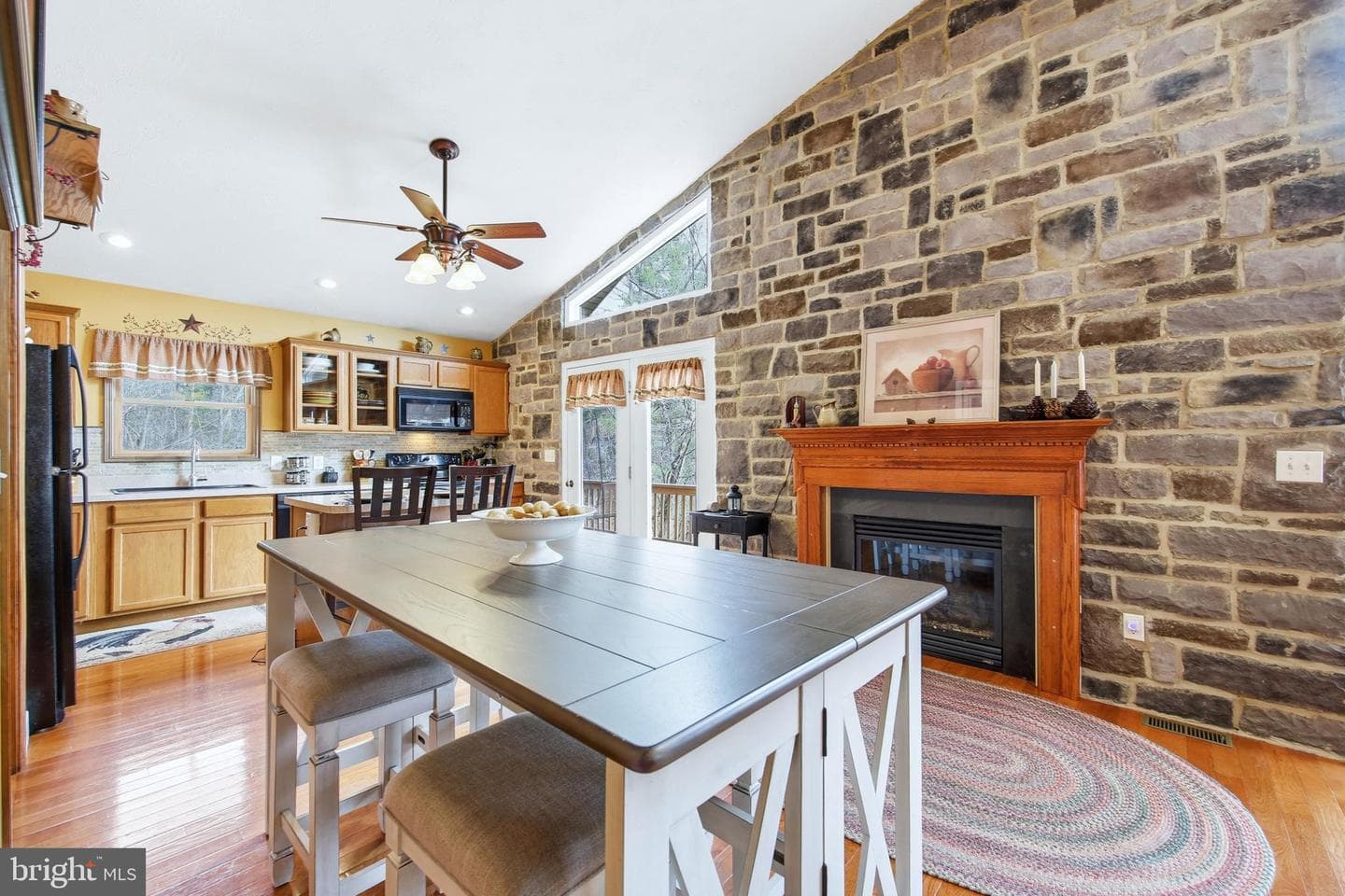262 Hogan Drive photo 9