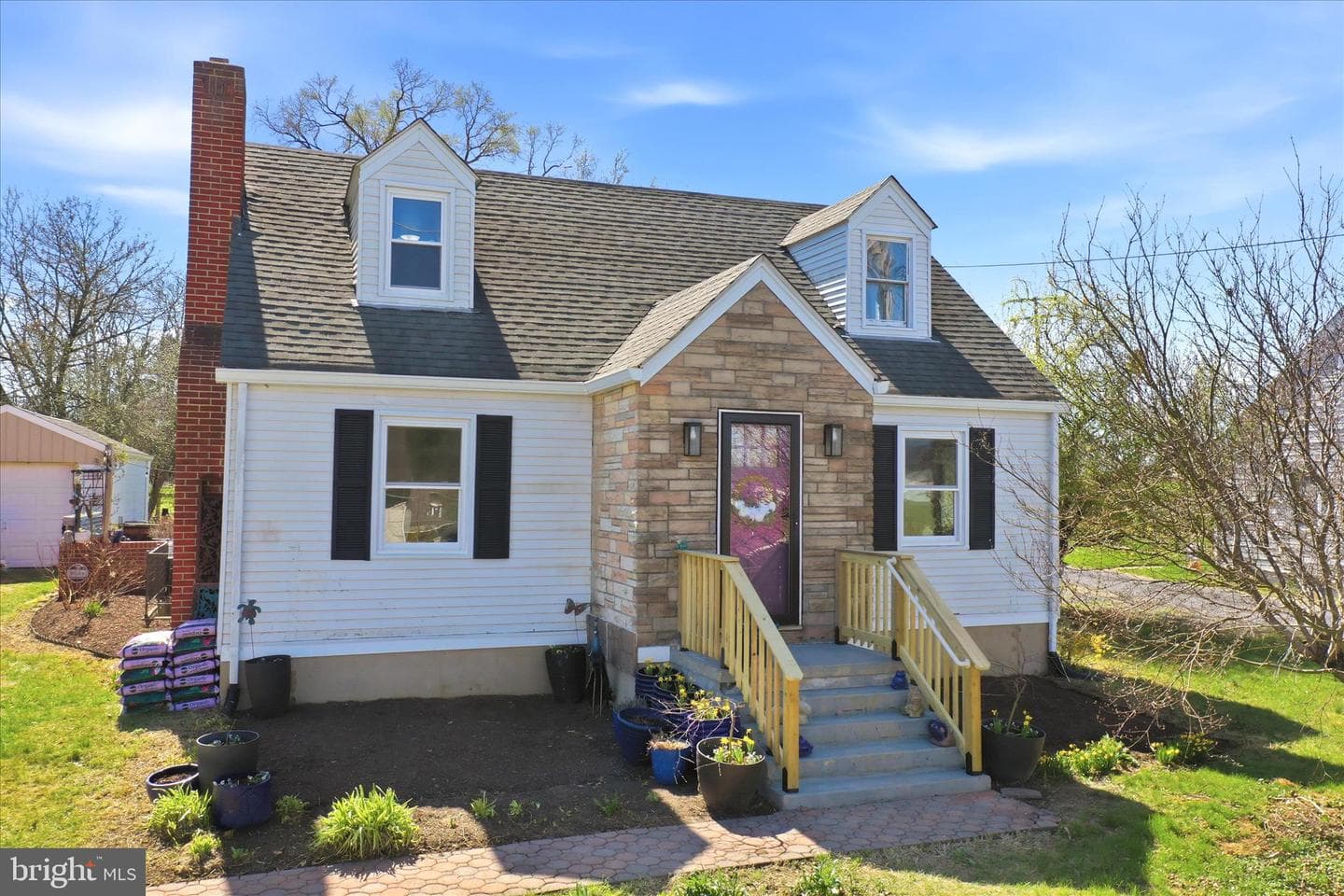 225 Fairground Road
