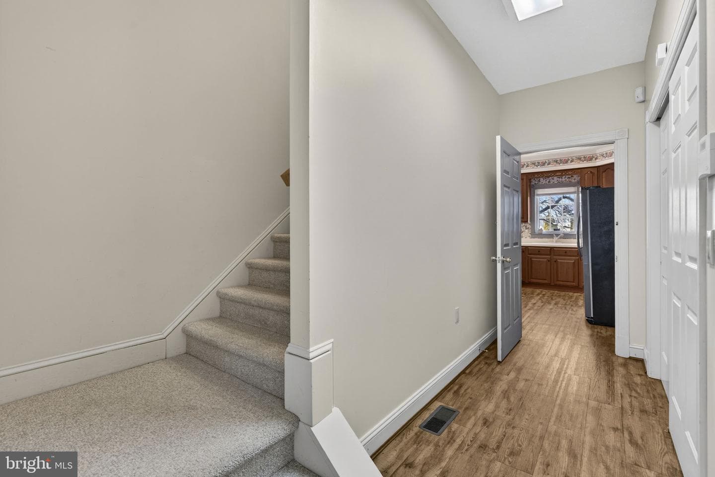 256 Cliffside Drive photo 28