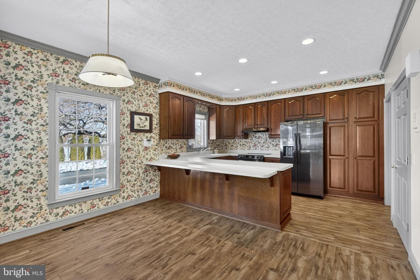 256 Cliffside Drive photo 32