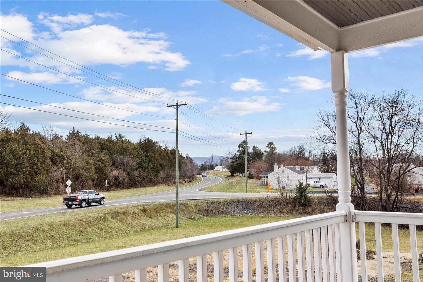1197 John Marshall Highway photo 46