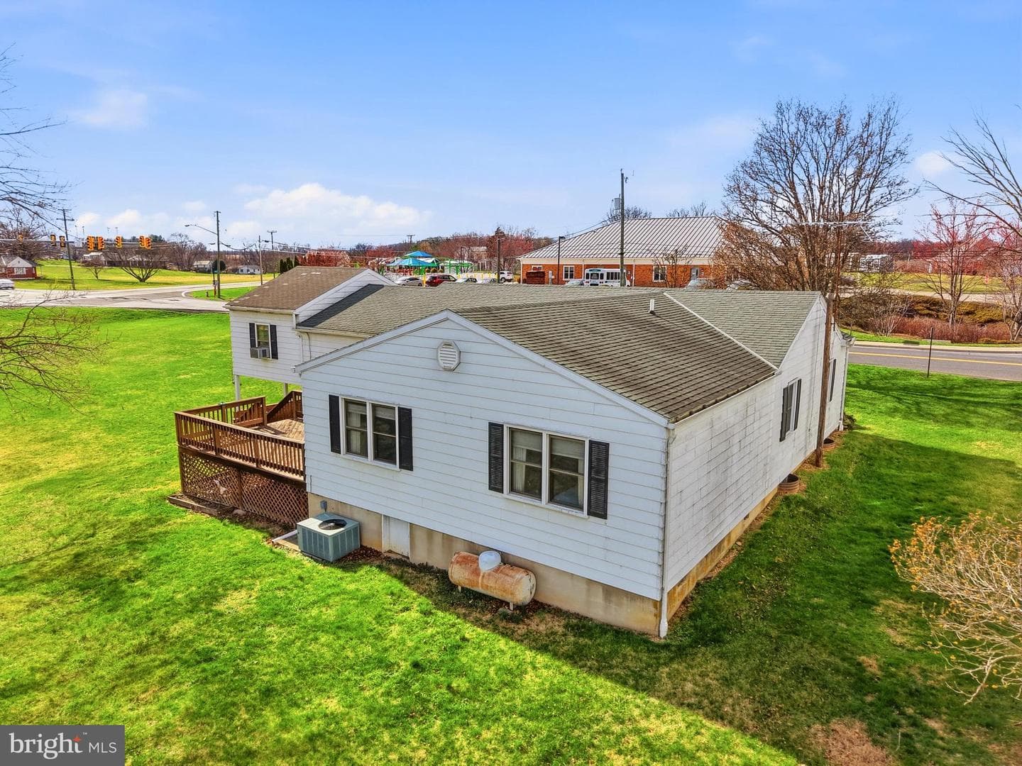 1081 Hisey Avenue photo 19