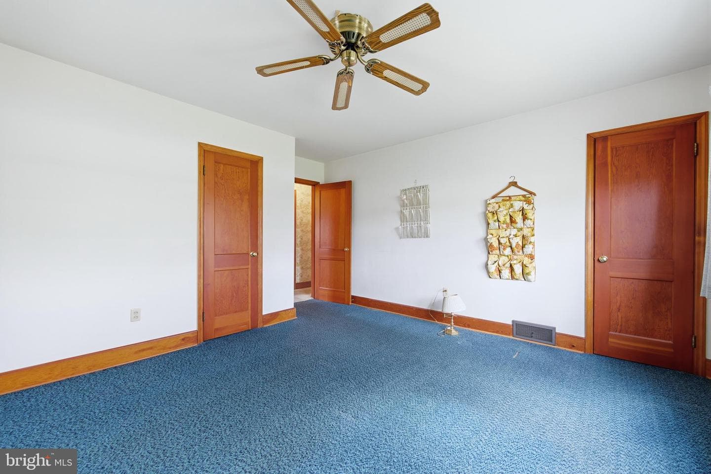1081 Hisey Avenue photo 49