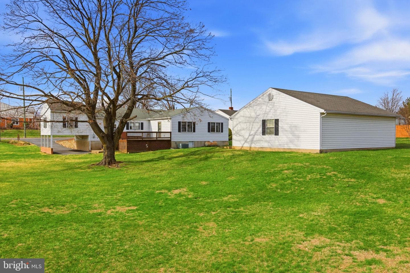 1081 Hisey Avenue photo 8