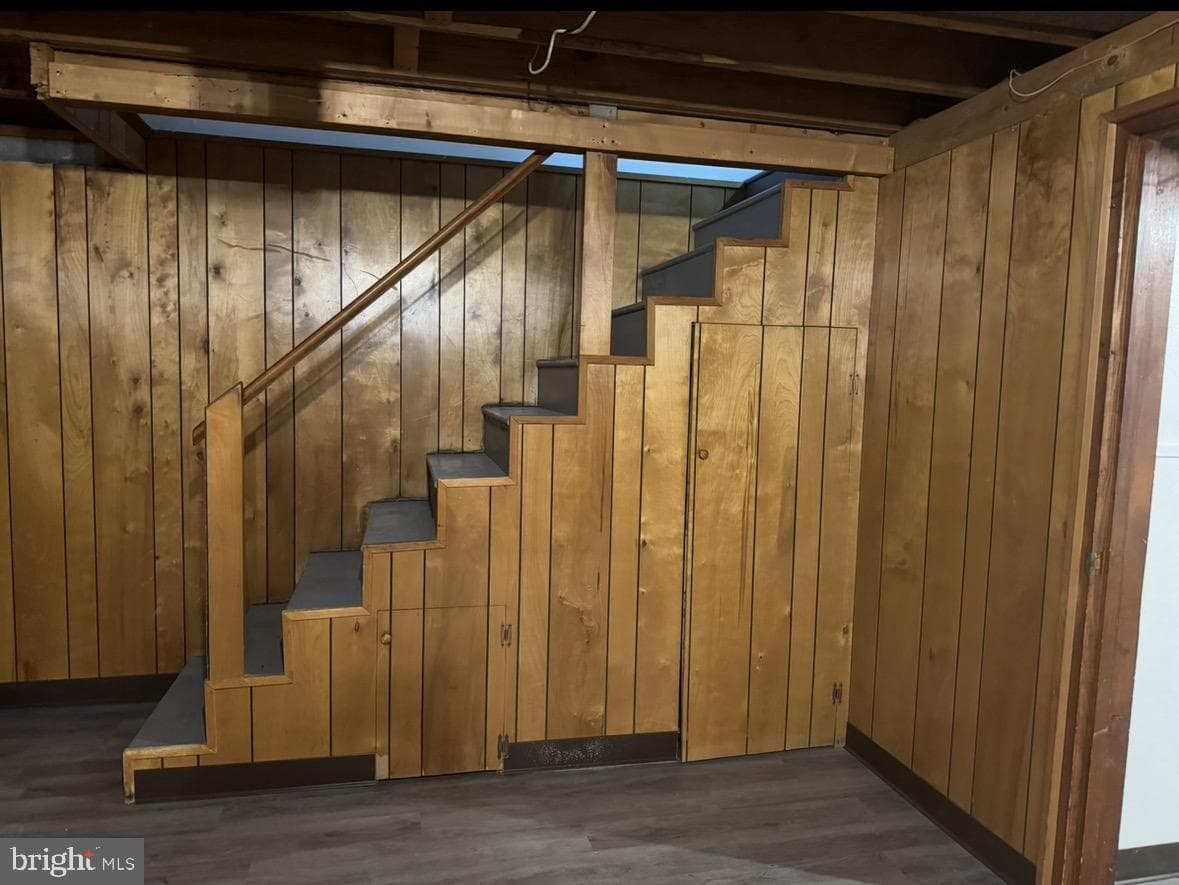 156 N Funk Street photo 37