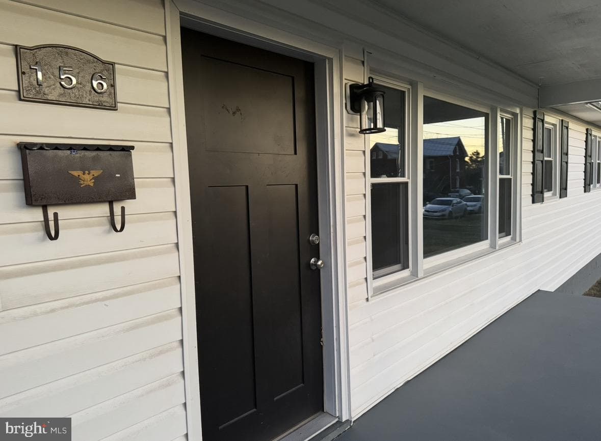 156 N Funk Street photo 4