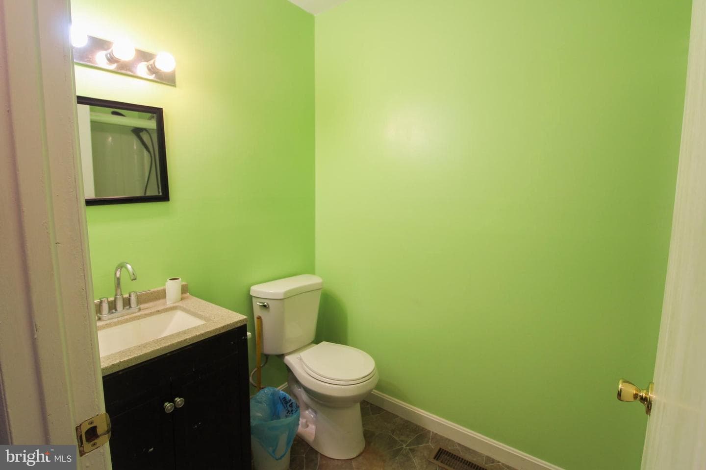 2212 Swartz Road photo 16