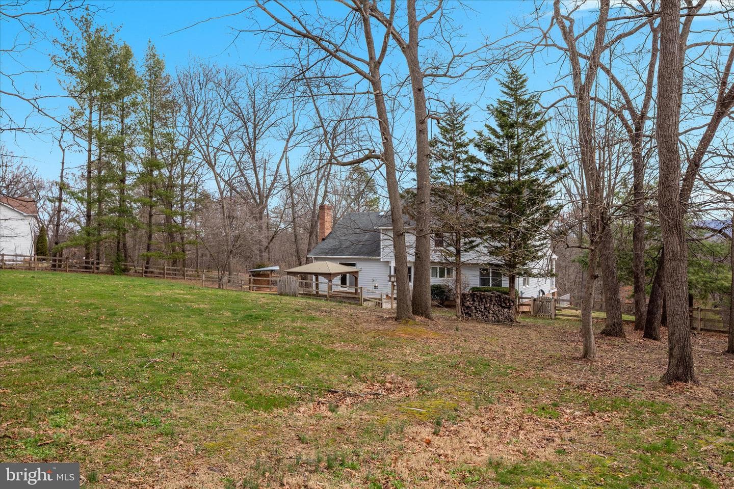 203 Oak Hill Drive photo 45