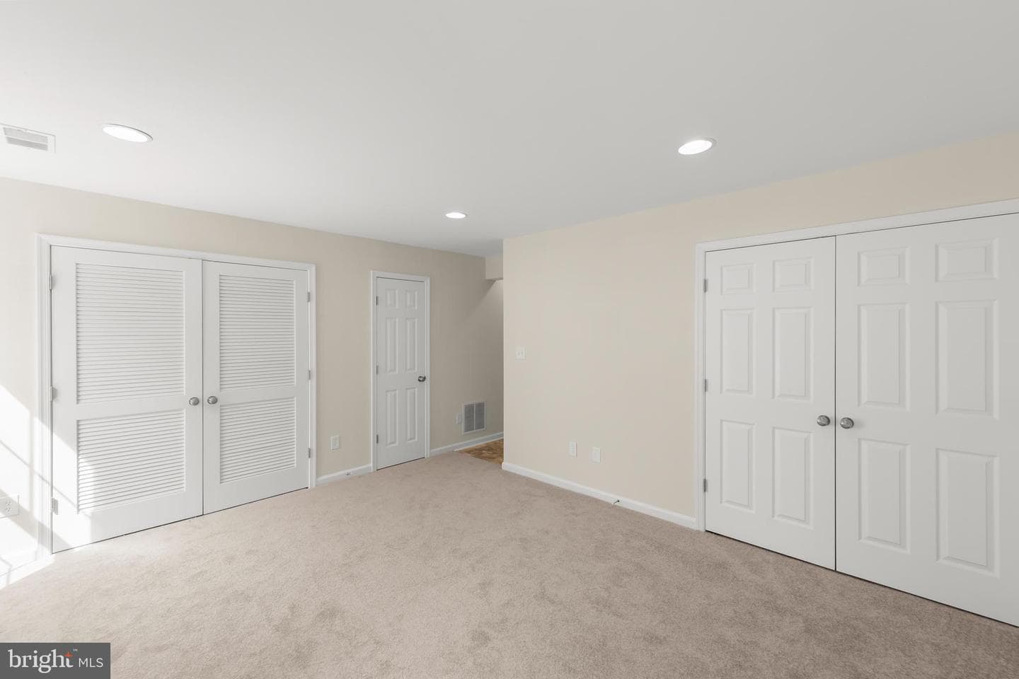 1010 Pendleton Lane photo 9