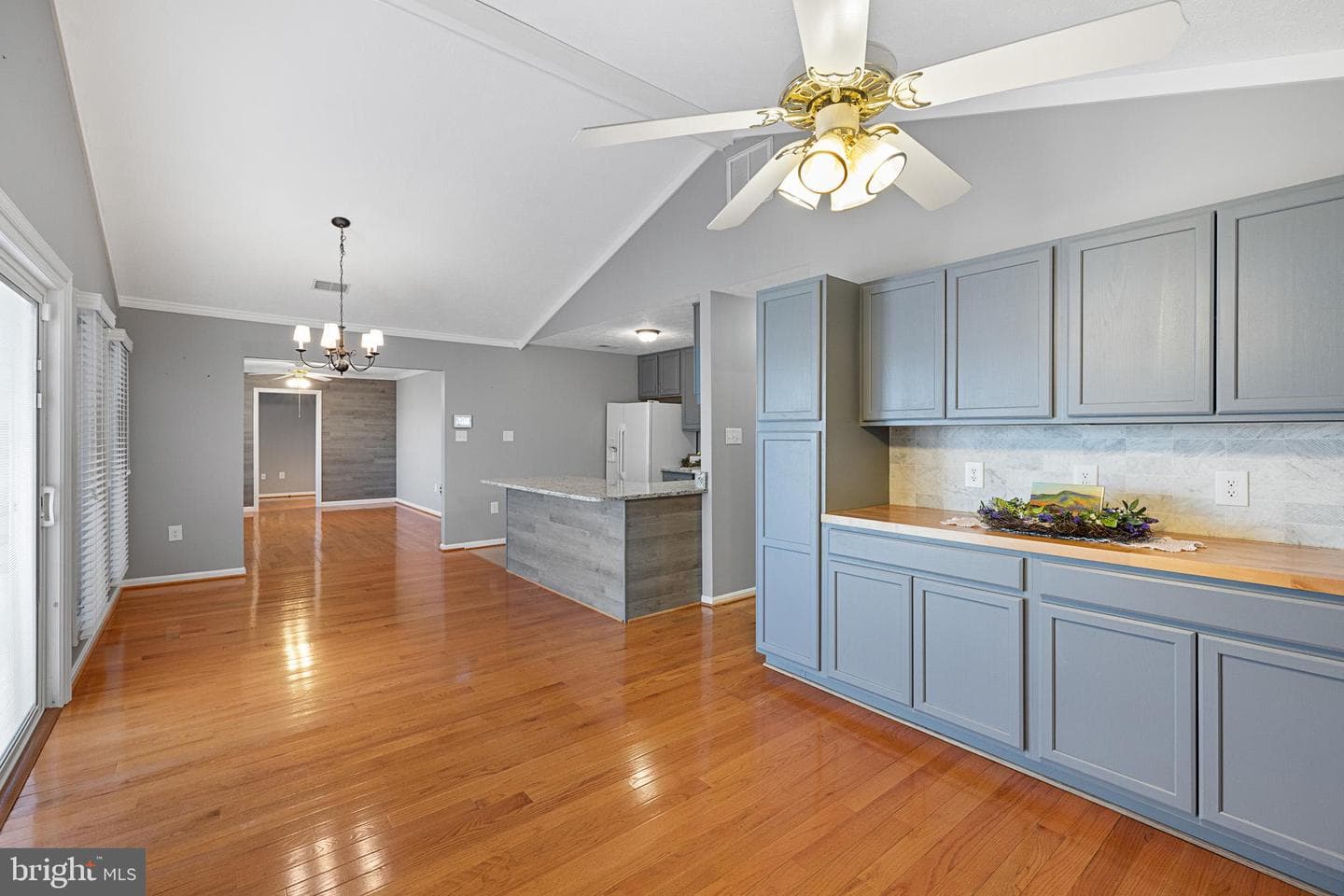 41 Deaken Circle #b-6 photo 18