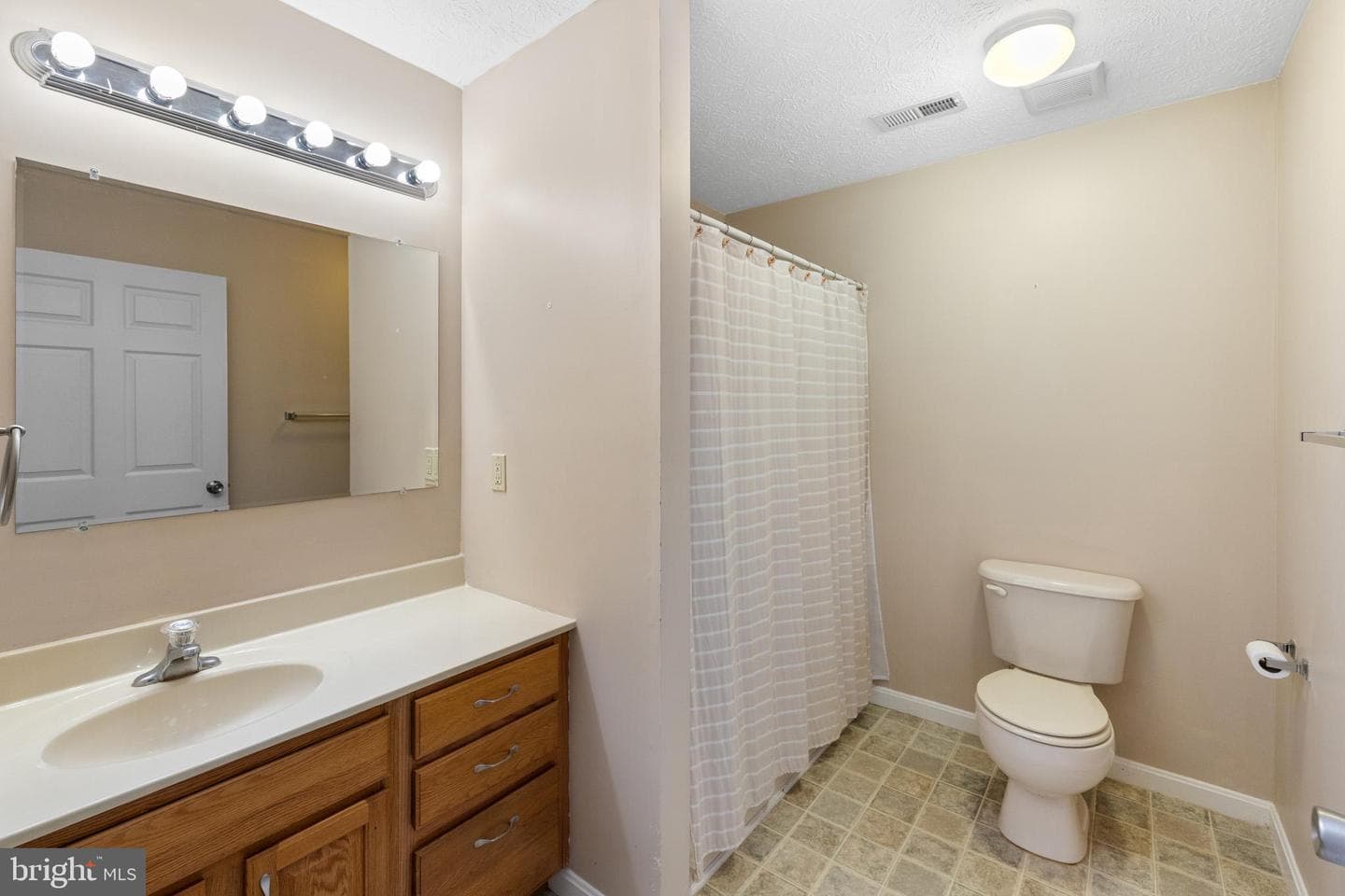 41 Deaken Circle #b-6 photo 27