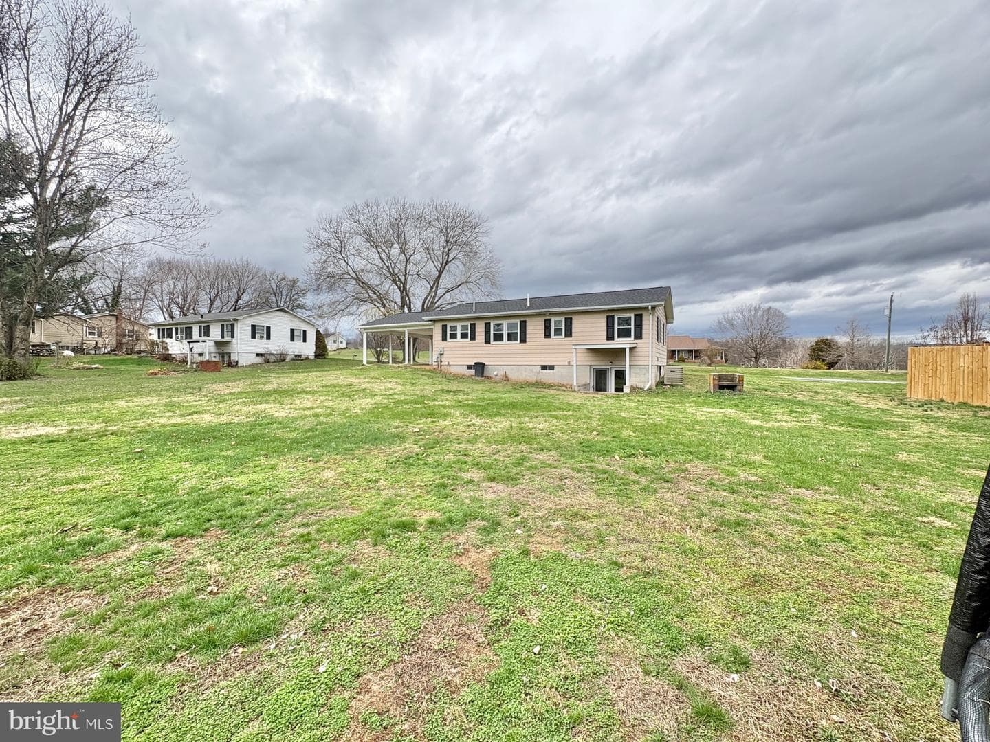 1604 S Ox Road photo 22