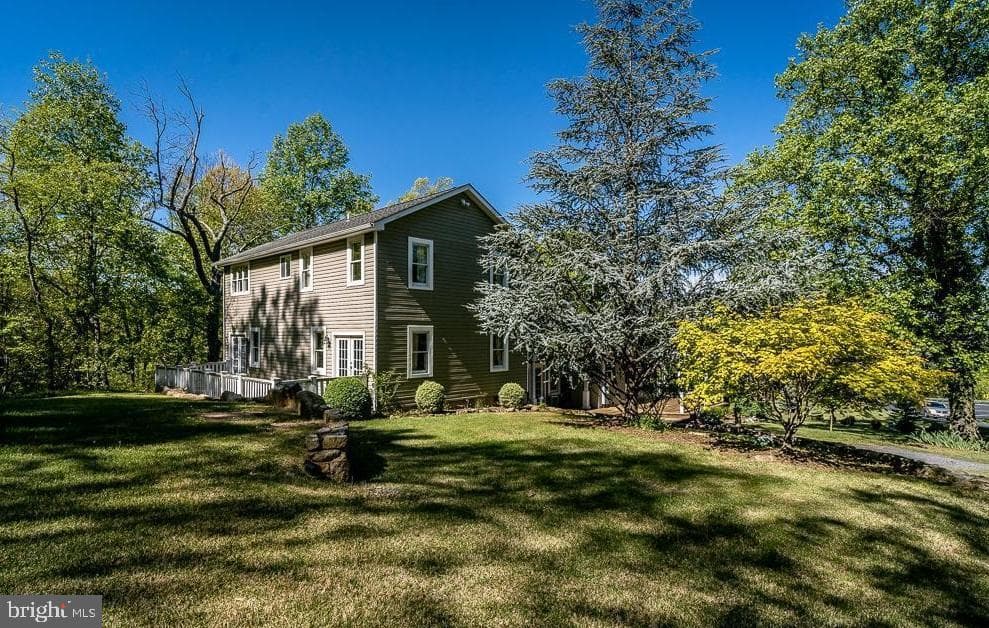 2114 E Lee Highway photo 24