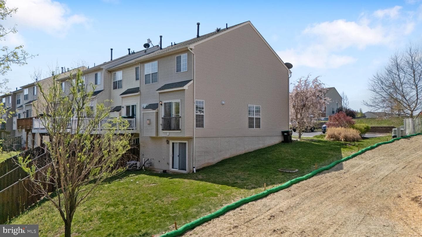 137 Oxbow Drive photo 35