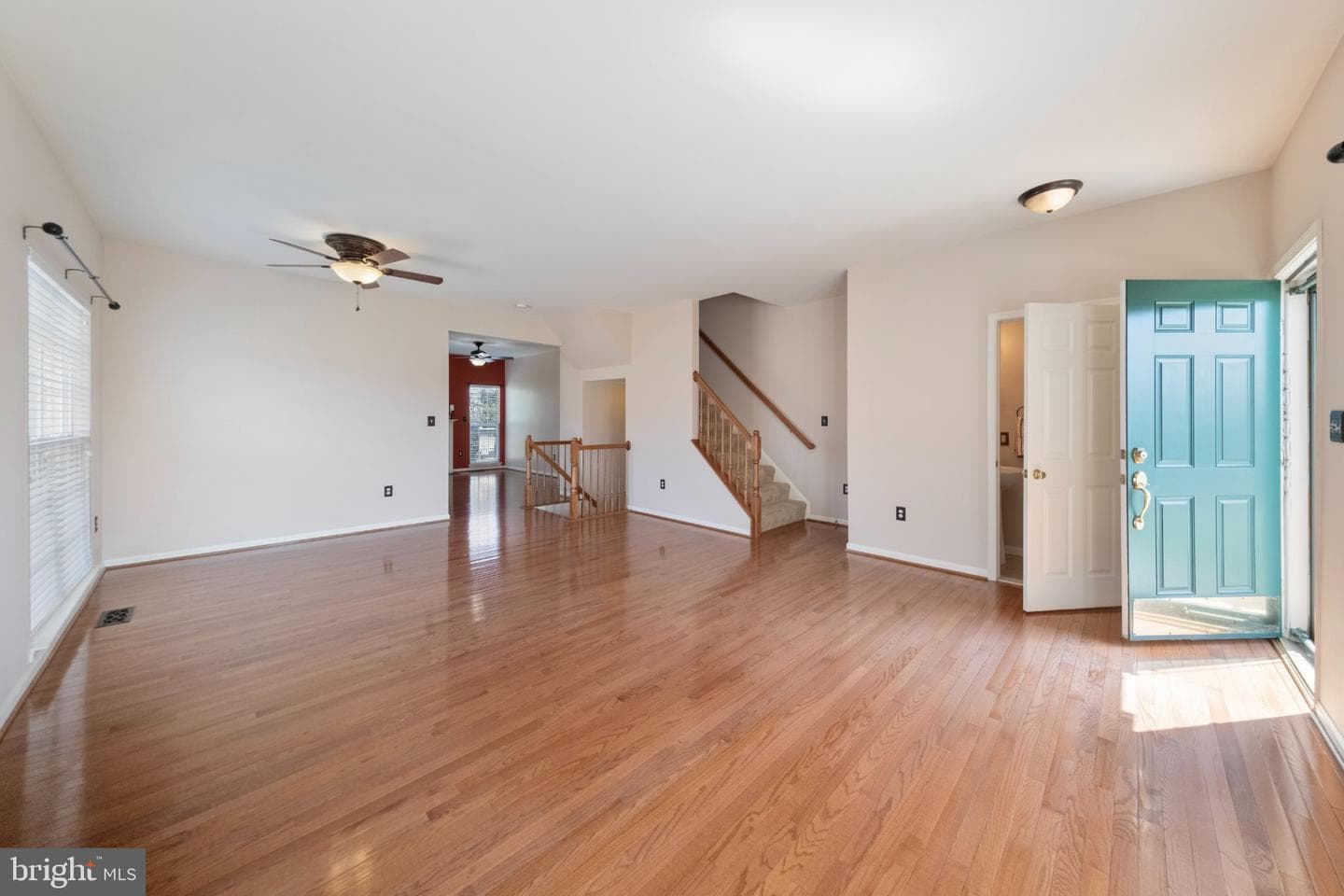 137 Oxbow Drive photo 5