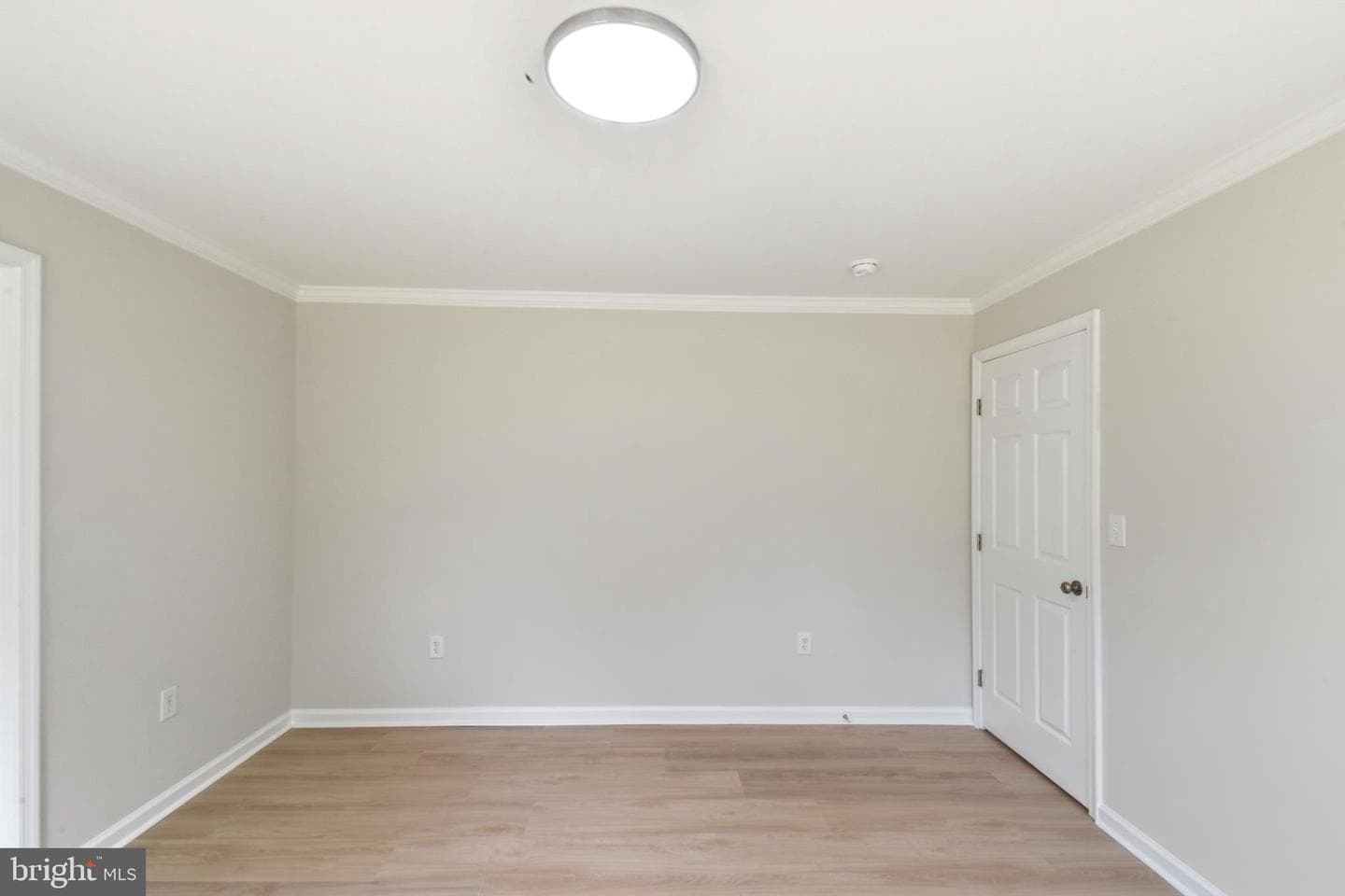 136 S Water Street photo 17