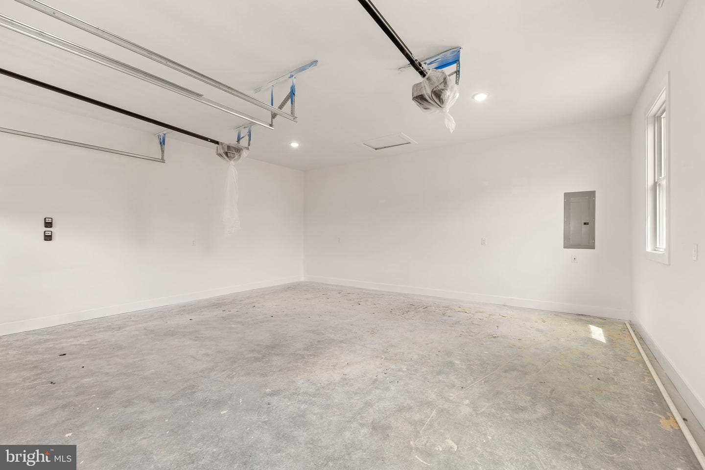 1611 Pleasant View photo 22