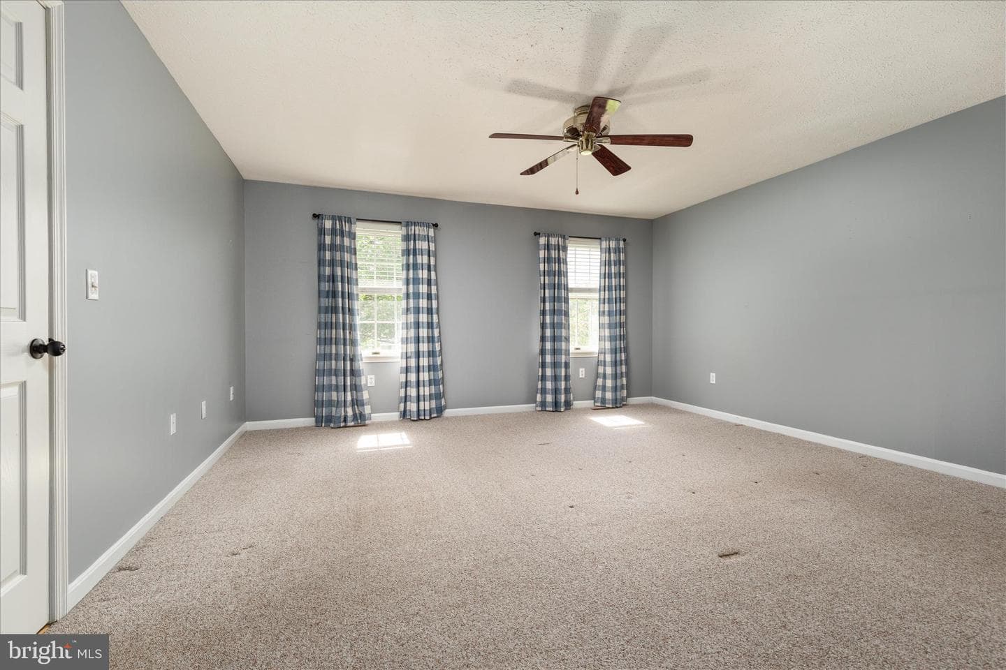590 Fulton Drive photo 17