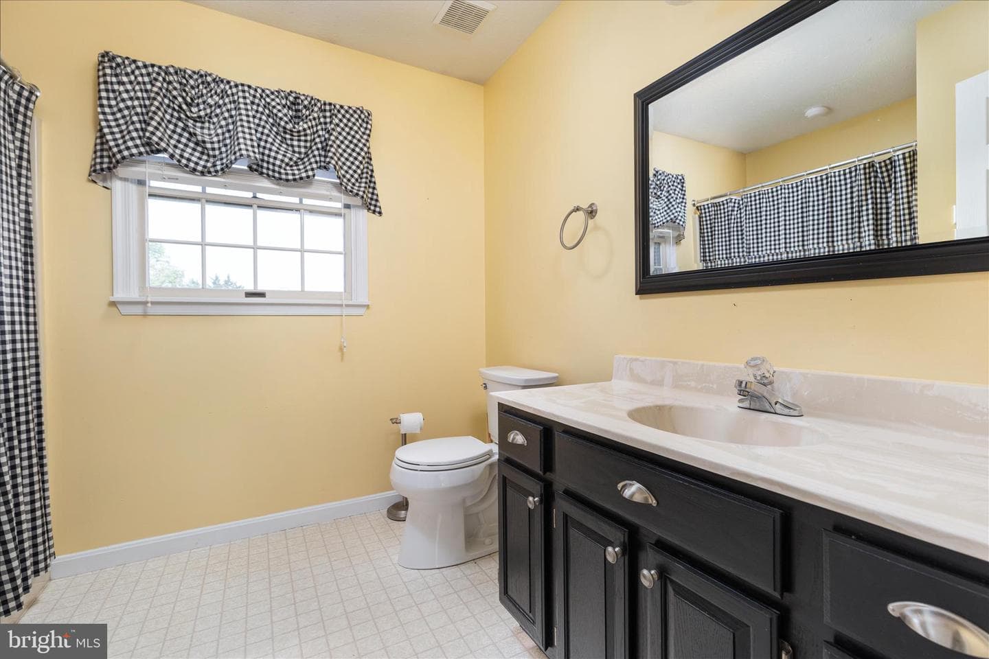 590 Fulton Drive photo 25