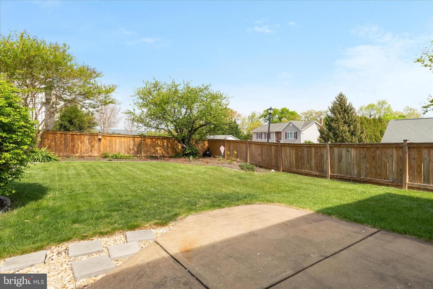 590 Fulton Drive photo 40