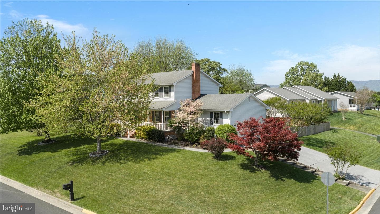 590 Fulton Drive photo 46
