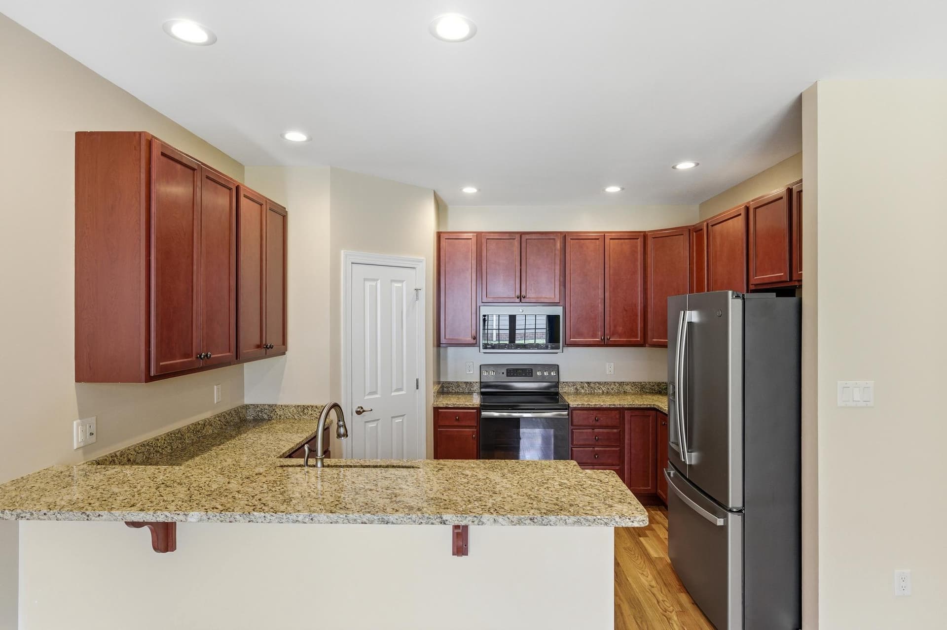 1017 Sun Poppy Court photo 2