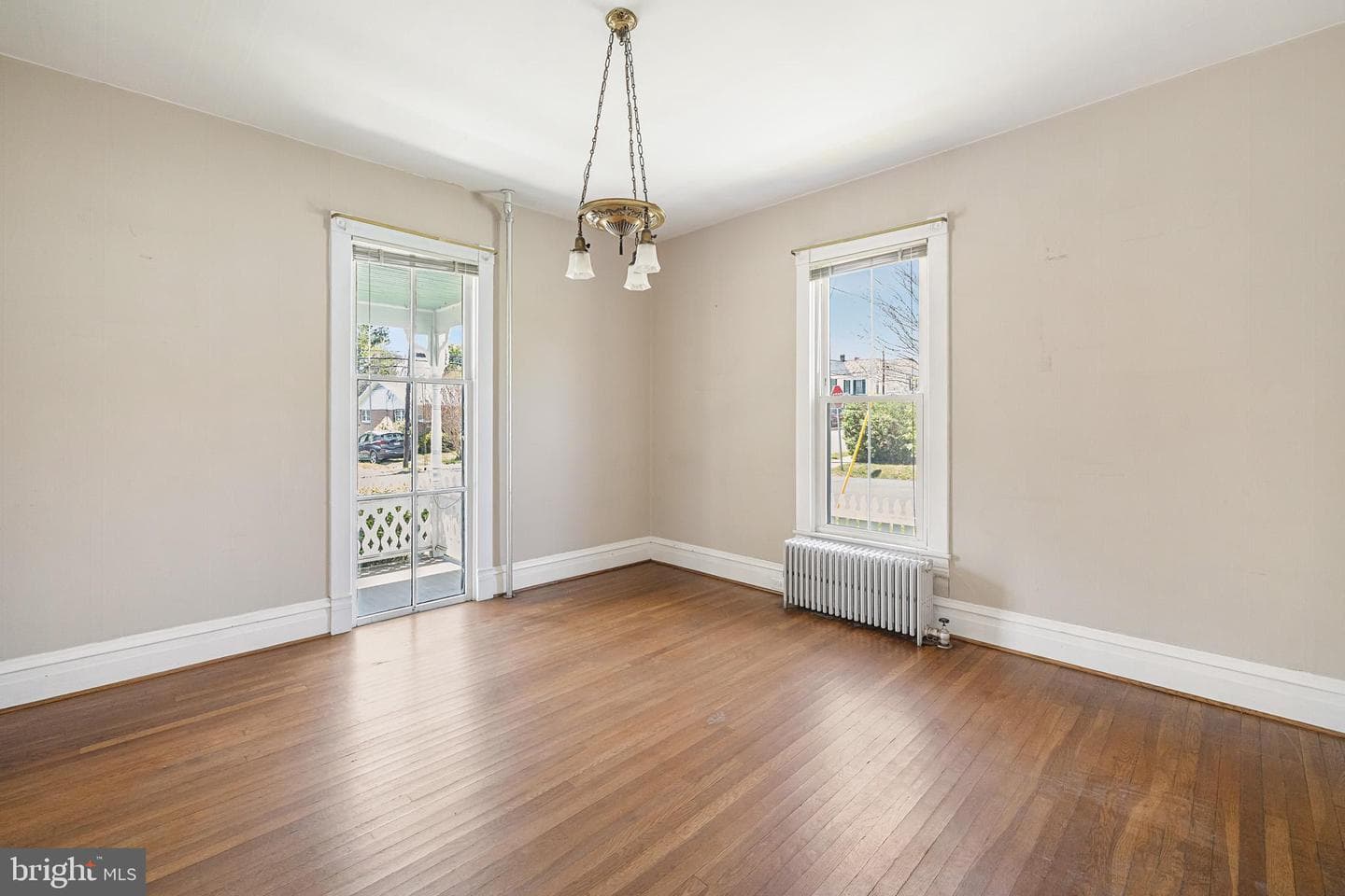 394 W King Street photo 29