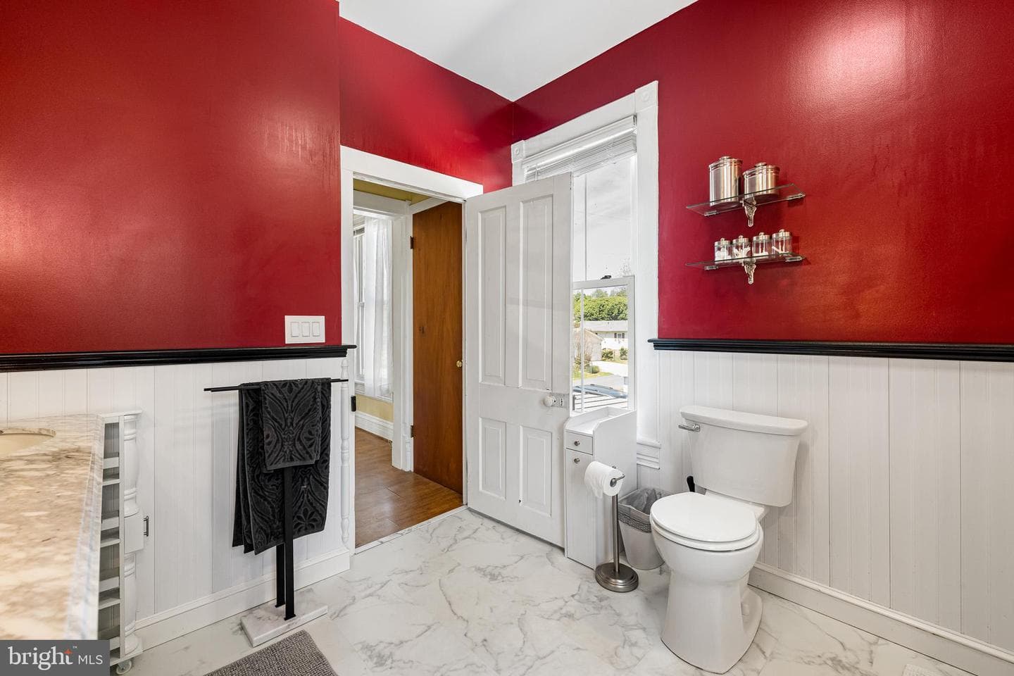 394 W King Street photo 58
