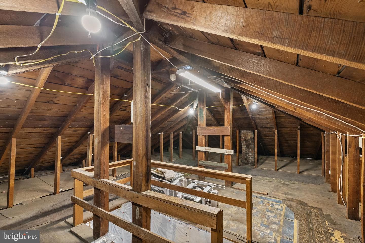 394 W King Street photo 74