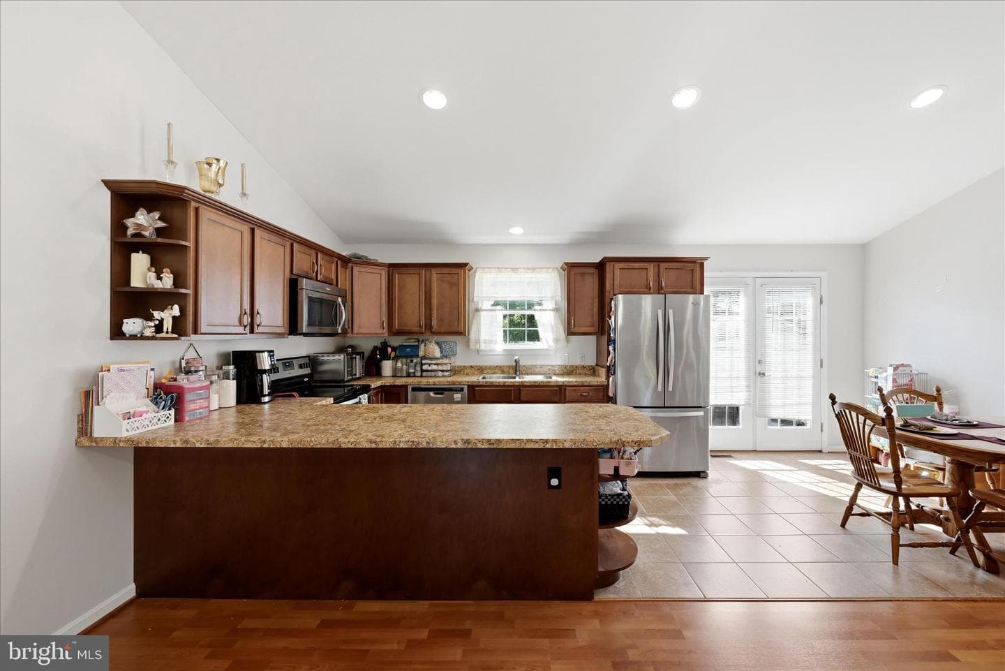 162 S Loudoun Street photo 12