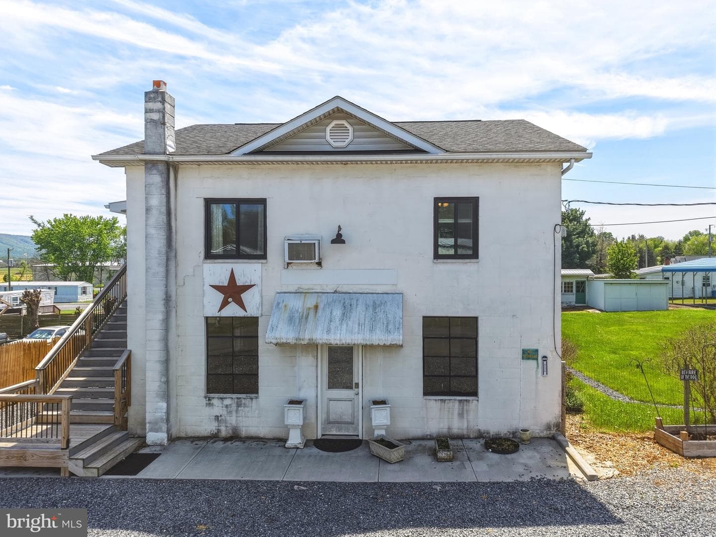 155 Center Street, Mount Jackson