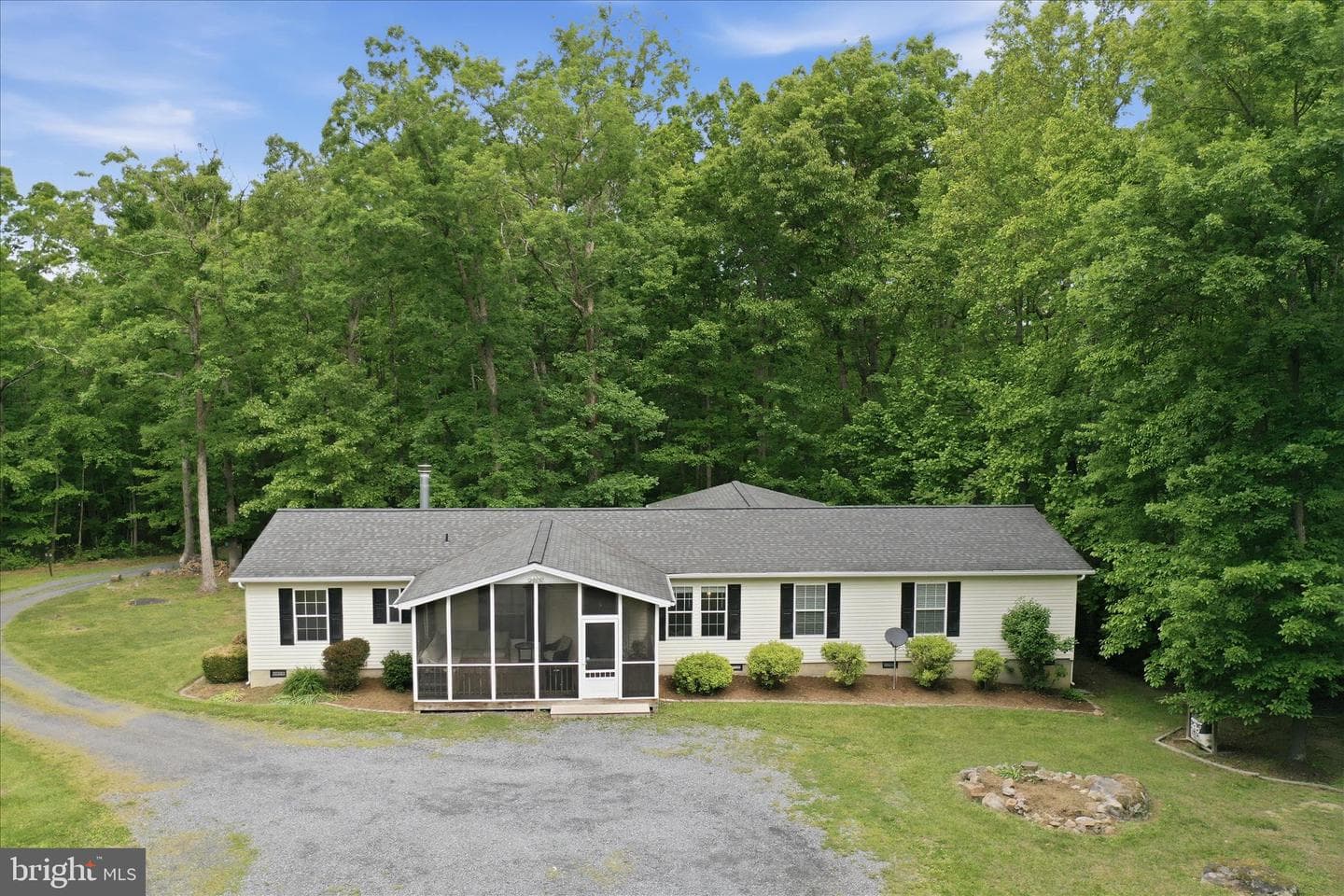 165 Fox Haven Lane photo 4